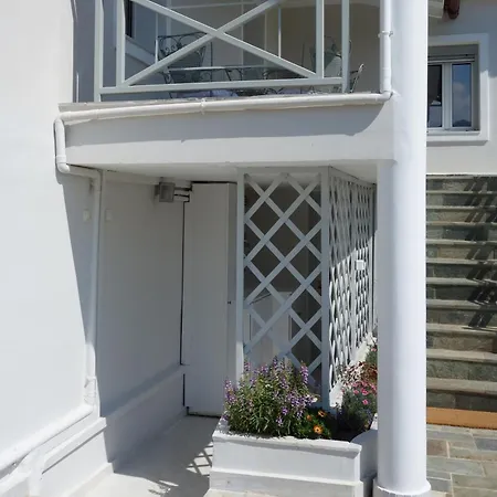 Orange Garden Villa, * 斯巴达