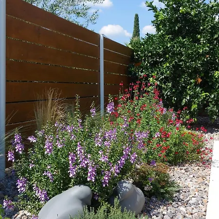 Orange Garden Villa, וילה ספארטי