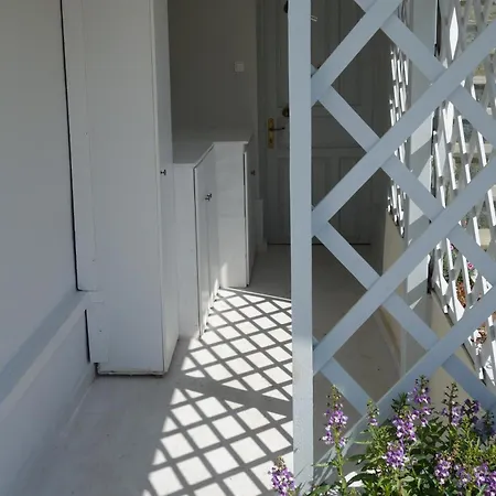 Villa Orange Garden Villa, *