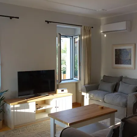 Orange Garden Villa, וילה ספארטי