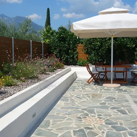 Villa Orange Garden Villa, *