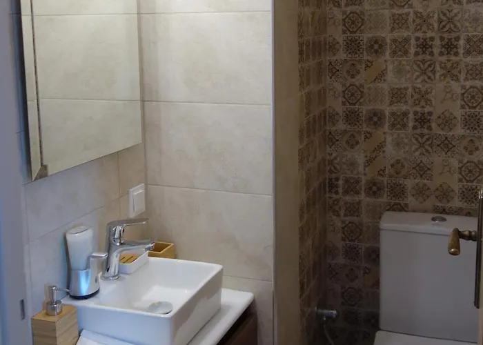 Orange Garden Villa, 빌라 *