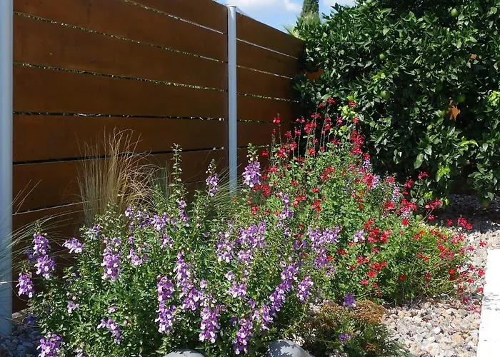 Orange Garden Villa, 빌라 스파르티