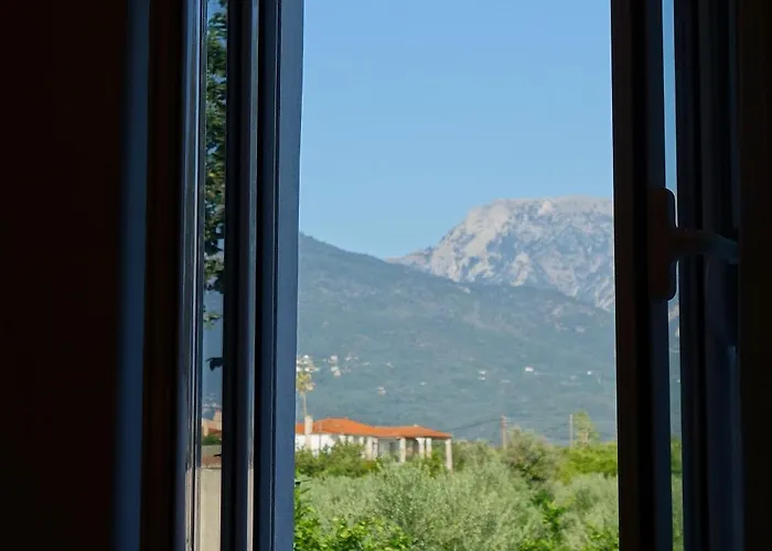 Orange Garden Villa, *